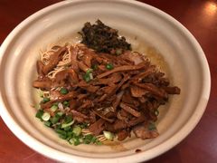 -佬钱湾仔(衣裳街店)