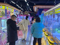-爱玩嘉年华(龙湖杭州金沙天街店)