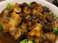红烧牛蹄-梅花香里大酒店(郁金香路店)