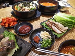 -吴草鸡爪오초닭발韩食堂(融恒盈嘉中心店)