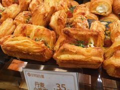 -昆明冠生园·蛋糕·面包(南强街店)
