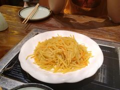 -小俩口烧烤东北菜(双井店)