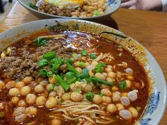 -丁丁猫重庆小面(徐州路店)