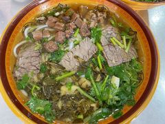 -花溪牛肉粉(八鸽岩店)