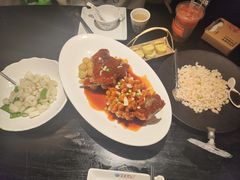 -吴越荣记苏州菜·松鼠桂鱼 100% 活鱼现做(月光码头店)