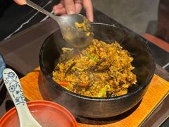 -山川小町·极番烧肉(新地假日广场店)