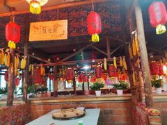 -鱼窝棚柴火铁锅炖(富山屯店)