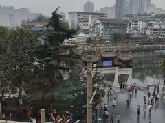 -包整·丝娃娃(一览甲秀楼风景店)