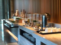 -万荟轩海鲜·粤式点心自助餐厅(蓝海风万怡酒店)
