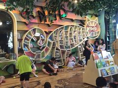 -钟书阁(松江泰晤士小镇店)