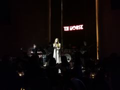 -TZ House音乐现场(来福士中心店)