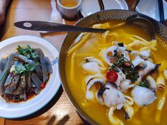 -隔壁老王·家常云南菜(花巷店)