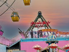 -巨鹏飞梦幻海岸