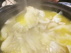 鸡煲翅-新灿记大酒楼