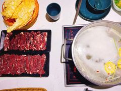 吊龙-二刀潮牛·鲜牛肉火锅(爱融荟城店)