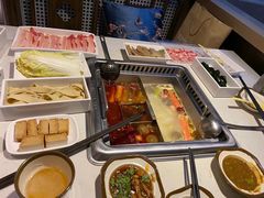 -海底捞火锅(关山保利店)
