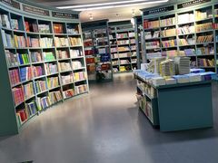 -大河书局校园阅读中心(文化路第一小学店)