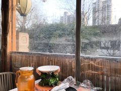 -吴越荣记苏州菜·松鼠桂鱼100%活鱼现做(斜塘老街店)
