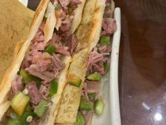 -葫芦岛耿记驴肉火烧