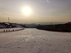 -采薇庄园四季滑雪场