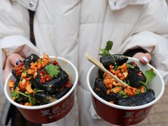 -黑色经典臭豆腐·湖南特产(太平街口店)