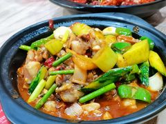 -江城燕子大排档(江汉路步行街店)