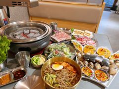 -围炉肉舍丹东海鲜烤肉·烤活鳗(步行街店)