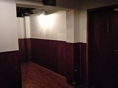 -Tipsy Bar•屋顶露台酒吧&水烟吧