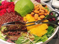 牛油果沙拉-小大董·烤鸭(观景餐厅·南京西路店)