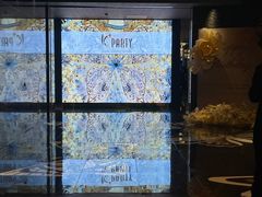 -K+全国连锁KTV(绿地缤纷天地店)