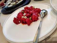 宫爆汁手剥明虾球-恒悦轩·粤菜(上海展览中心店)
