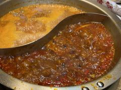 -沸炉重庆老火锅(军事博物馆店)