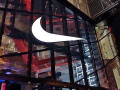 -NIKE品牌体验店(南京东路店)