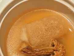 -左庭右院鲜牛肉火锅黑金店(陆家嘴中心店)