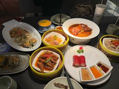 -蝴蝶里·粤菜·点心(滨江龙湖店)