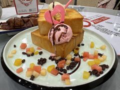 冰淇淋爱上烤面包-老酒川菜坊(中山西路店)