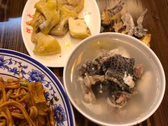 -何太太馄饨面铺(大浒东苑店)