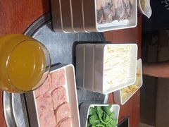 -重庆小天鹅自助火锅店(空港跨境店)