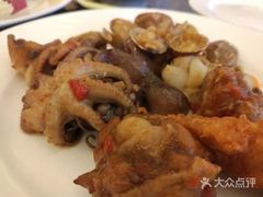 -东方红海鲜百汇(国际大厦店)