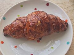 焦糖牛角包-PAPER STONE BAKERY(天环店)