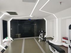 -飞腾健身游泳馆(解放碑店)