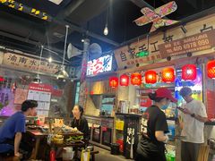 -萍姐火锅·公路夜市(武汉首店)