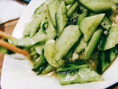 凉拌黄瓜-宝记烧烤·碳锅羊肉·羊蝎子火锅·夜食社(文体路创始店)