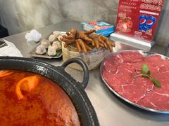 -鹿鸣山草本茶香火锅(园西路店)