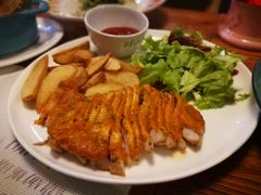 香煎猪下颚配法式薯角-Kitchen·Y洋厨房西餐厅(王府壹号店)