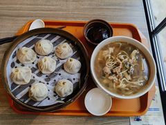 鲜肉小笼-知味观(翡翠城店)