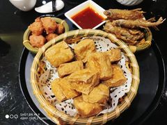 -湖锦酒楼·32年地道湖北菜(光谷店)