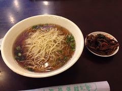 朱鸿兴面馆(观前店)-朱鸿兴面馆(镇湖店)