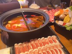 -呷哺呷哺(融创茂店)