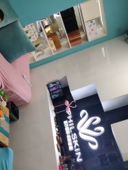 -斐尔国际皮肤管理中心